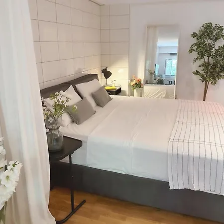 Stylish & Cozy Studio Igoumenitsa Exterior photo
